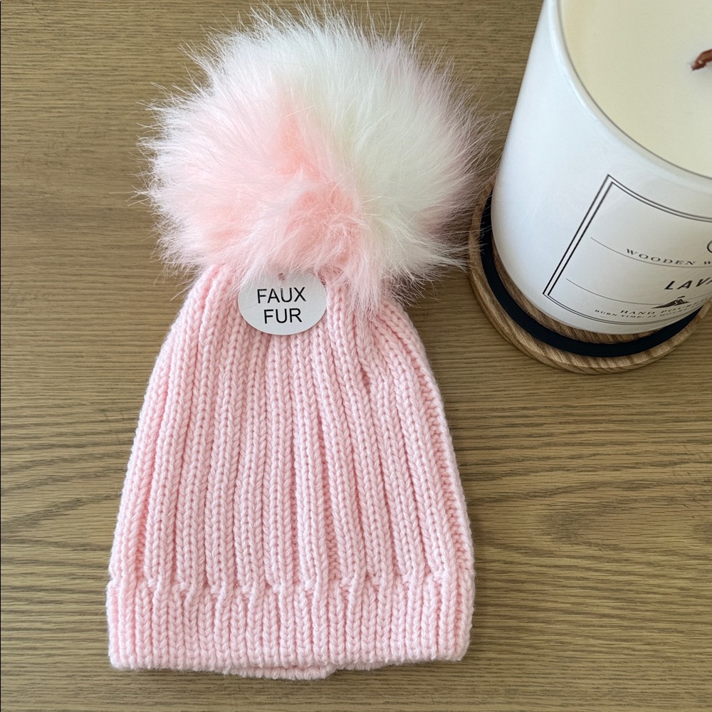 Lovr 2 Design Knit Beanie with Faux Fur Pom